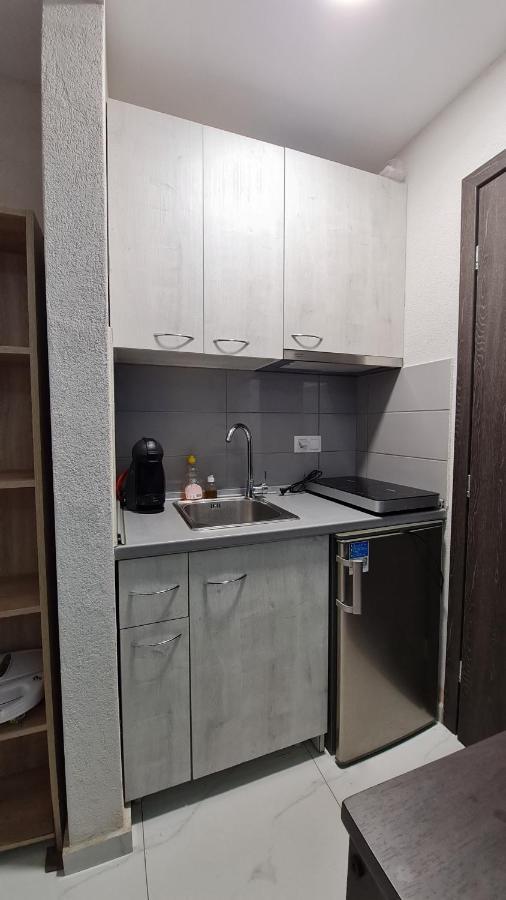D&B Apartment 3 Paralia Katerinis Exterior photo